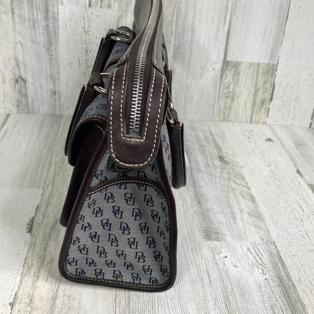 Dooney And Bourke Womens Gray Signature Jacquard Tote - Picture 5 of 13